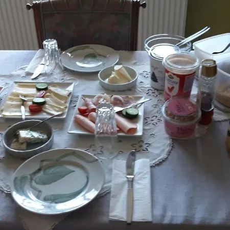 فندق مبيت وإفطار Bed & Breakfast Hobro هوبرو